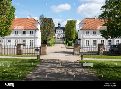 Sorgenfri Slot: Besøg lystslottet i Kongens Lyngby.